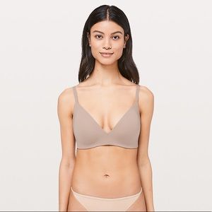 Lululemon Take Shape Bra NWT